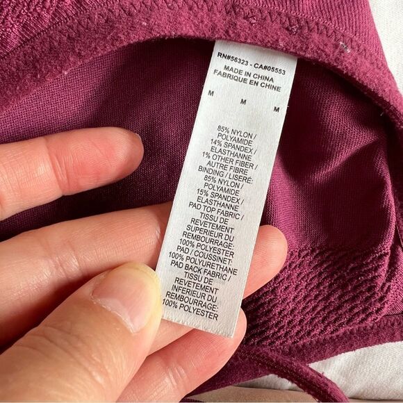 Nike Sports Bra - Picture 4 of 4